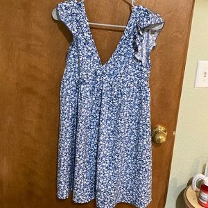 BLUE AND WHITE FLORAL MINI DRESS